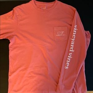 Vineyard Vines long sleeve graphic tee